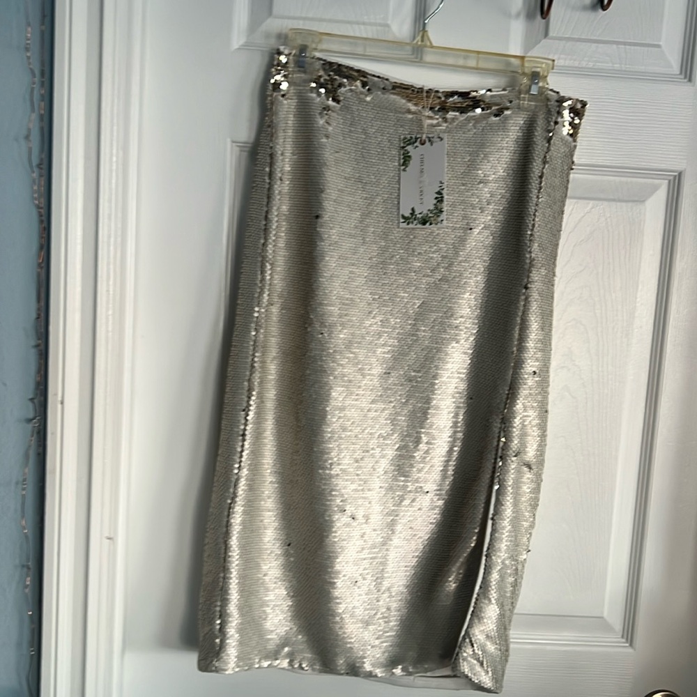 Skirt sequin, beige or gold color size 8